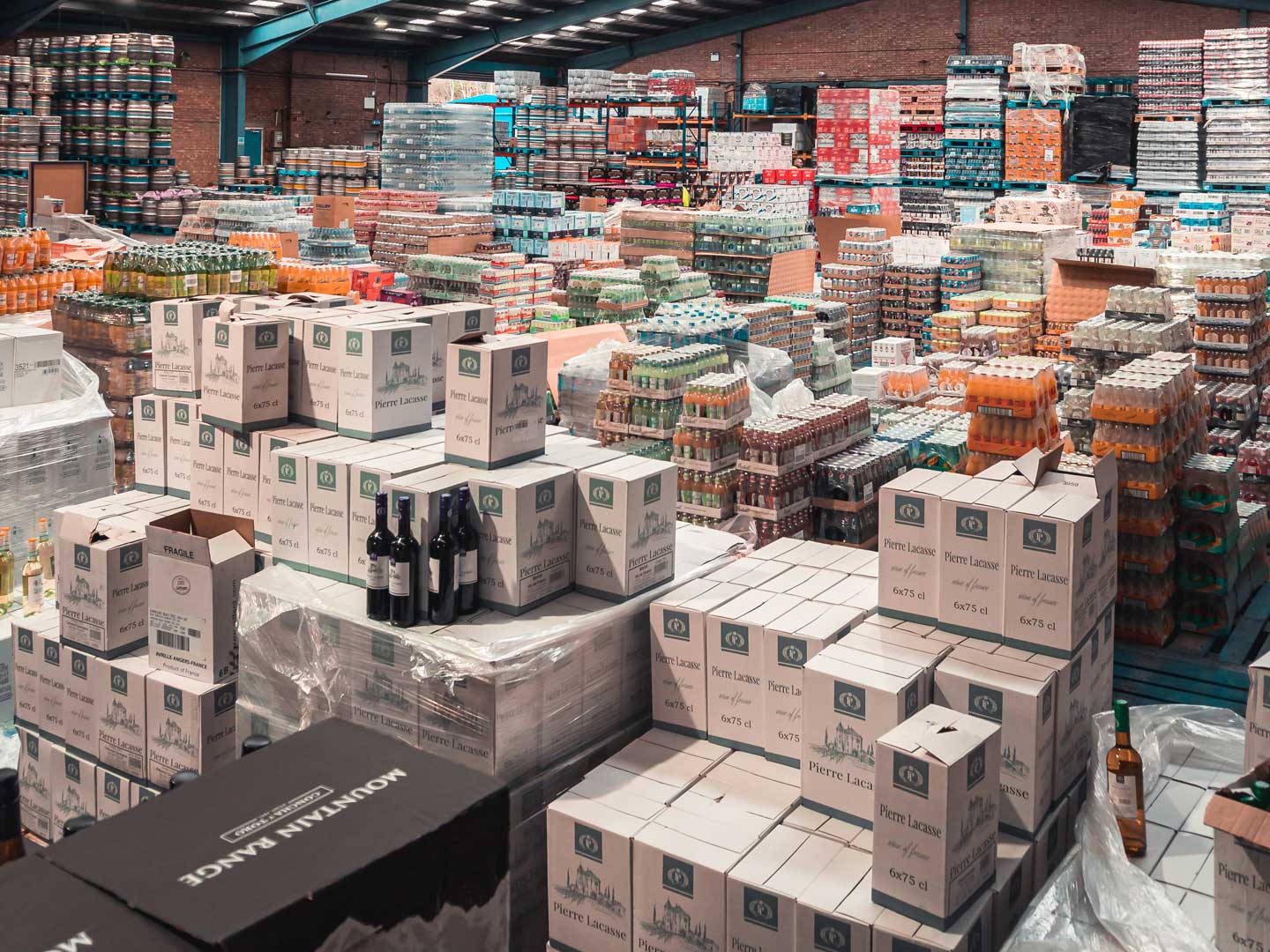 B2B alcohol trading warehouse